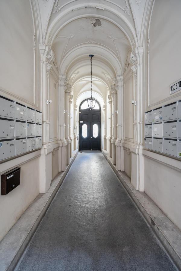 Lonyay Grand Central Budapest Kültér fotó